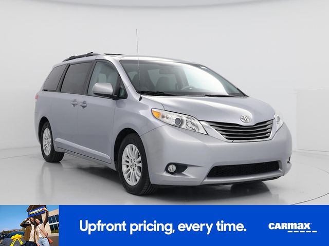2014 Toyota Sienna 