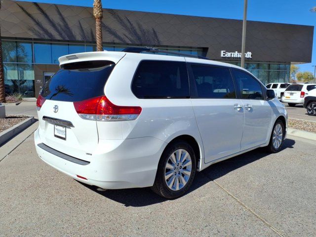 2014 Toyota Sienna 