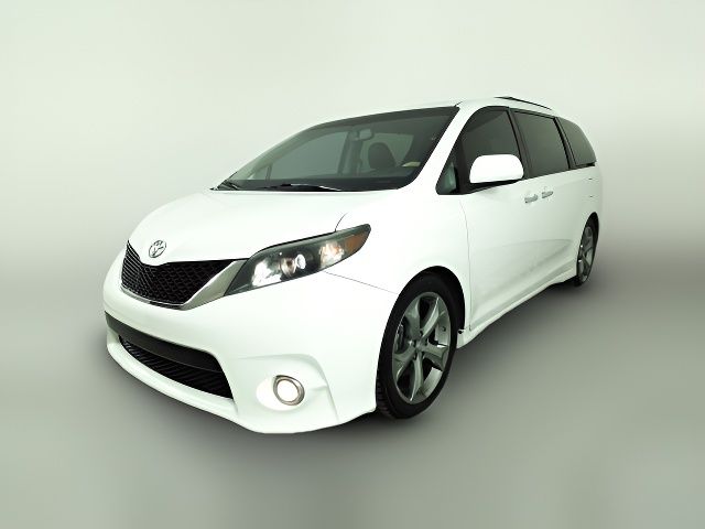 2014 Toyota Sienna SE