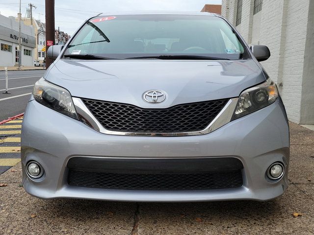 2014 Toyota Sienna SE