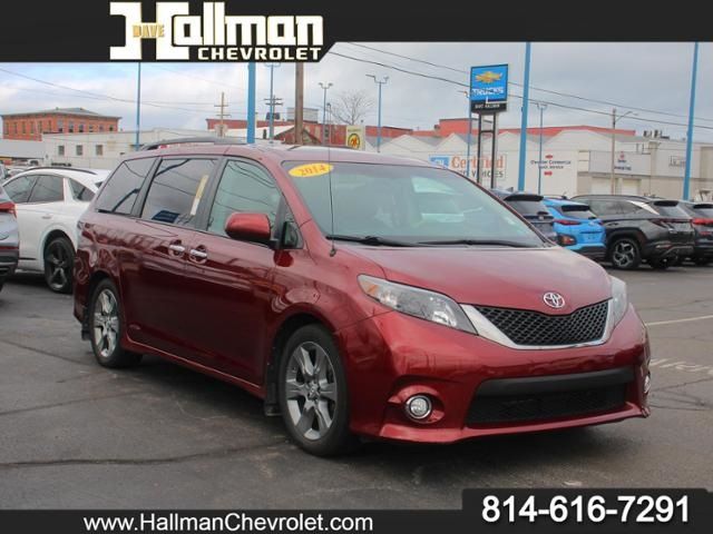 2014 Toyota Sienna SE