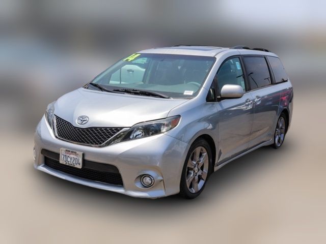 2014 Toyota Sienna SE