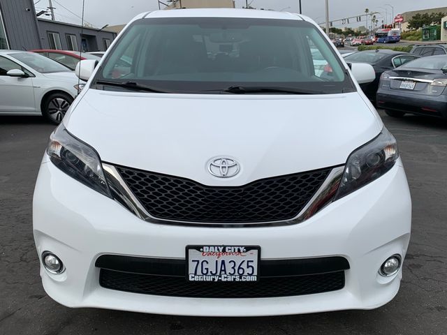 2014 Toyota Sienna SE