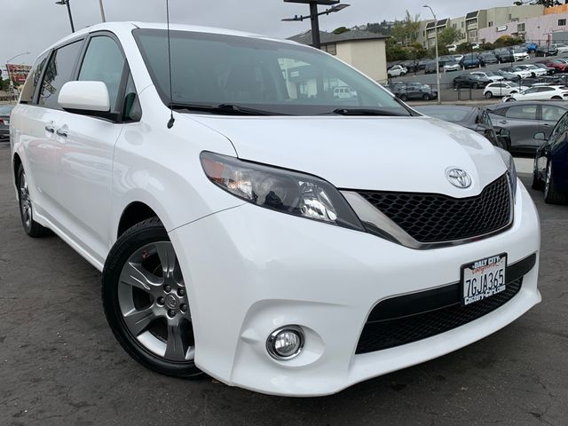 2014 Toyota Sienna SE