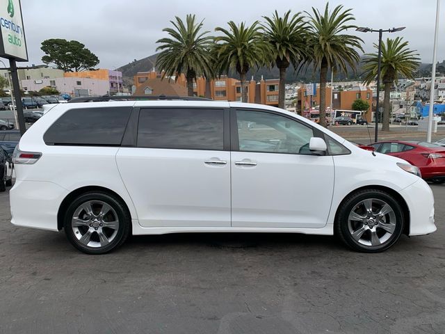 2014 Toyota Sienna SE