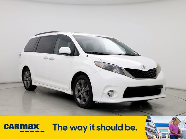 2014 Toyota Sienna SE