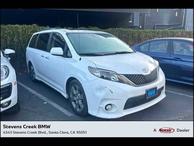 2014 Toyota Sienna SE