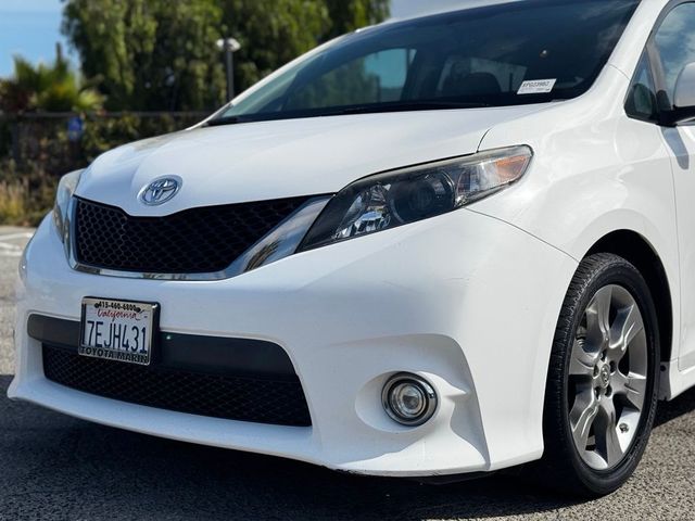 2014 Toyota Sienna SE