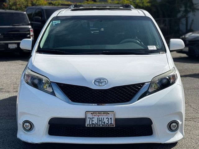 2014 Toyota Sienna SE
