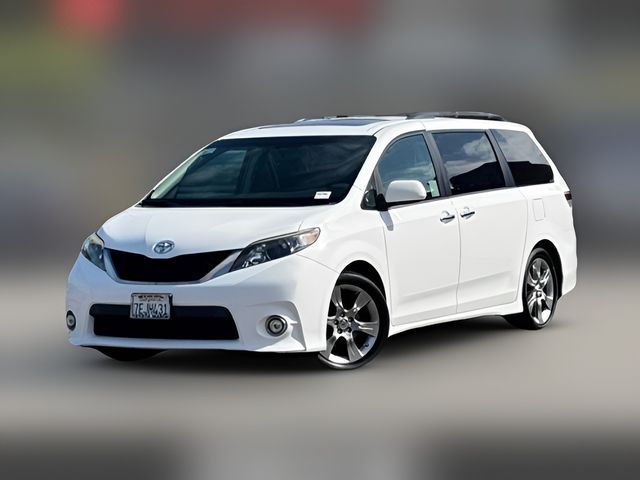 2014 Toyota Sienna SE