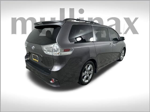 2014 Toyota Sienna SE