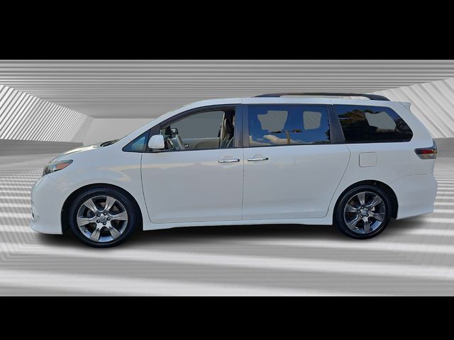 2014 Toyota Sienna SE