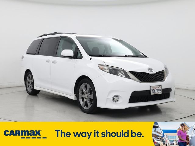 2014 Toyota Sienna SE