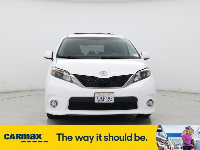 2014 Toyota Sienna SE