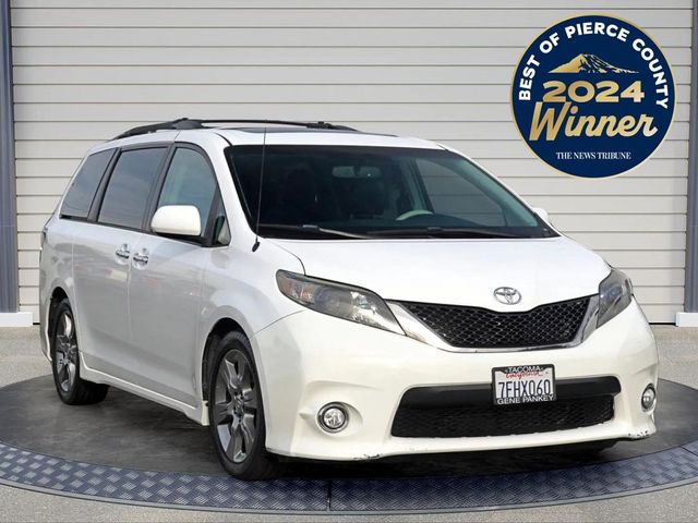 2014 Toyota Sienna SE