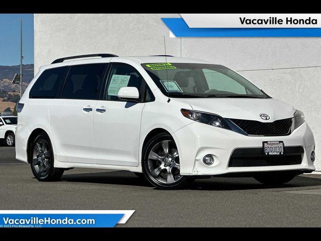 2014 Toyota Sienna SE