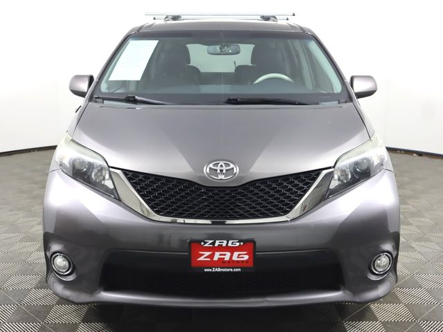 2014 Toyota Sienna SE