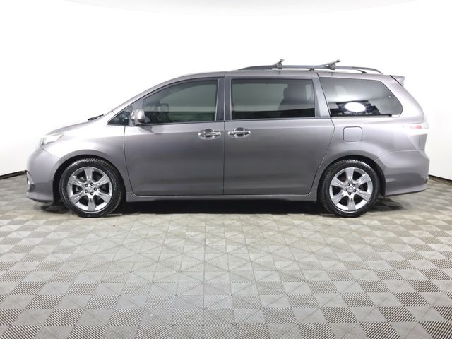 2014 Toyota Sienna SE