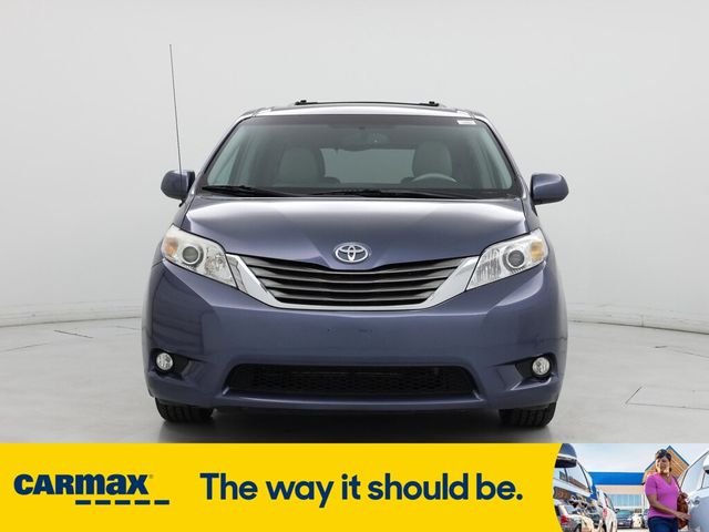 2014 Toyota Sienna XLE