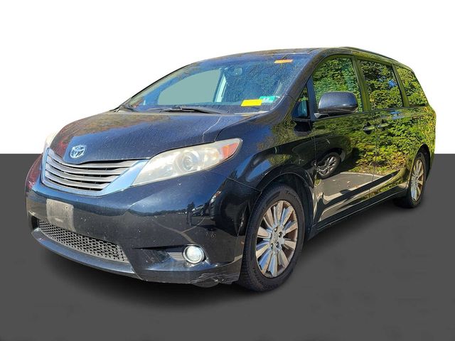 2014 Toyota Sienna XLE