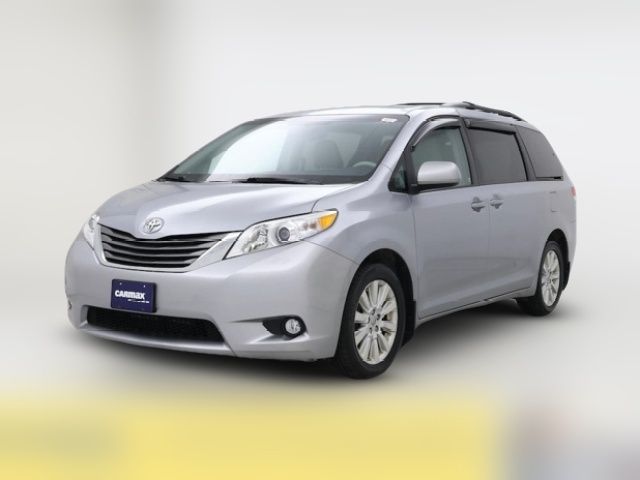2014 Toyota Sienna XLE