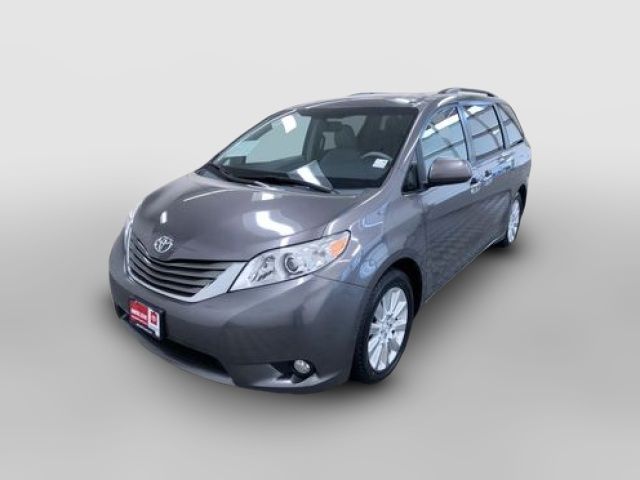 2014 Toyota Sienna XLE