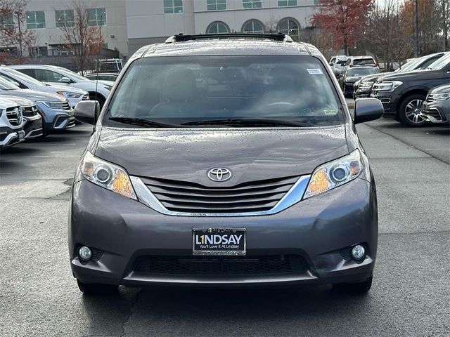 2014 Toyota Sienna 