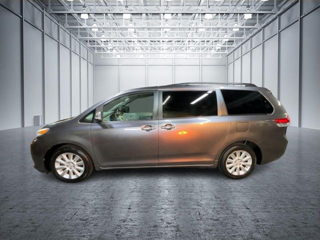 2014 Toyota Sienna XLE