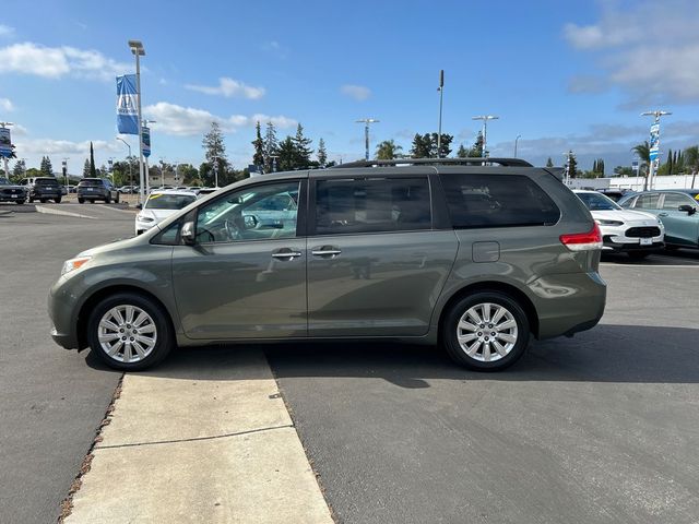 2014 Toyota Sienna XLE