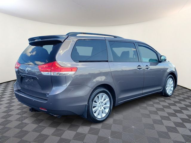 2014 Toyota Sienna XLE