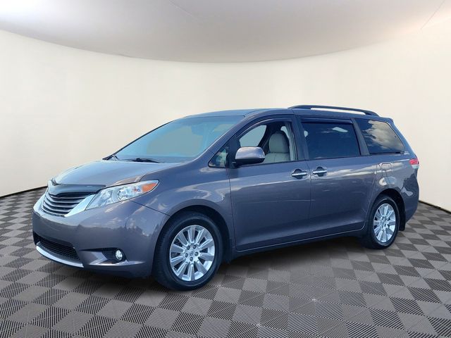 2014 Toyota Sienna XLE