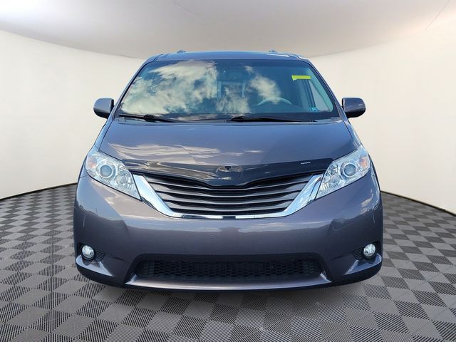 2014 Toyota Sienna XLE