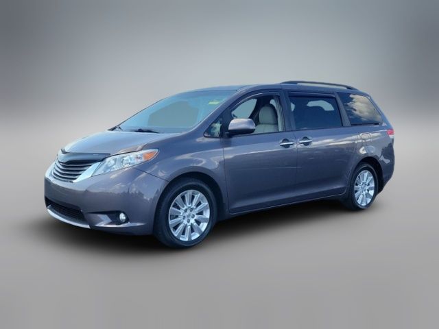 2014 Toyota Sienna XLE