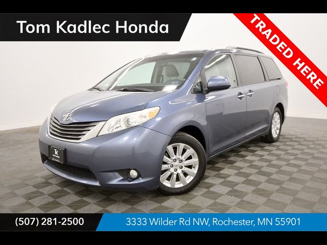 2014 Toyota Sienna XLE