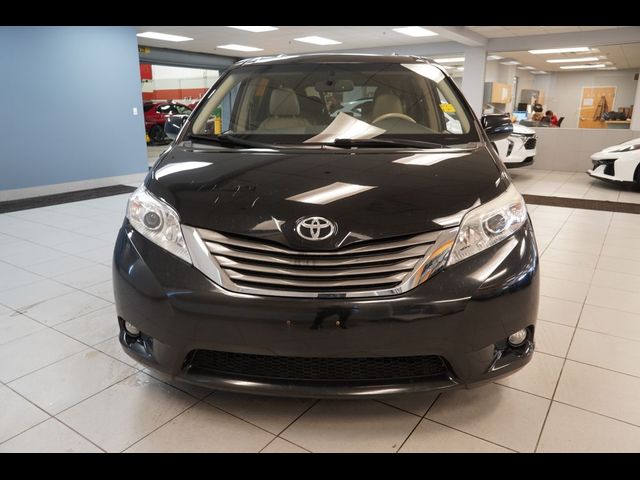 2014 Toyota Sienna XLE