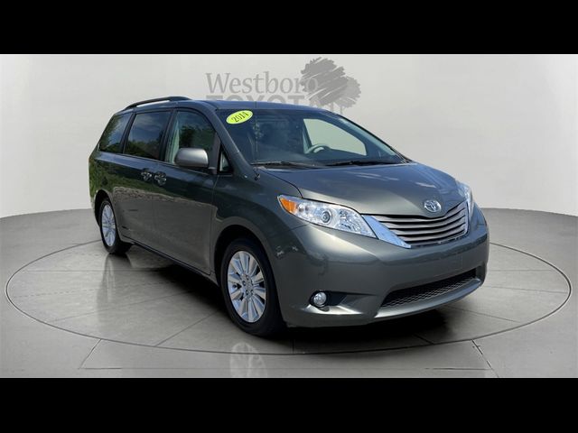 2014 Toyota Sienna XLE