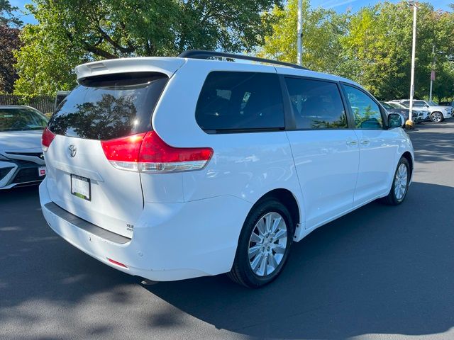 2014 Toyota Sienna XLE