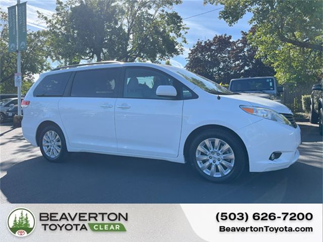 2014 Toyota Sienna XLE