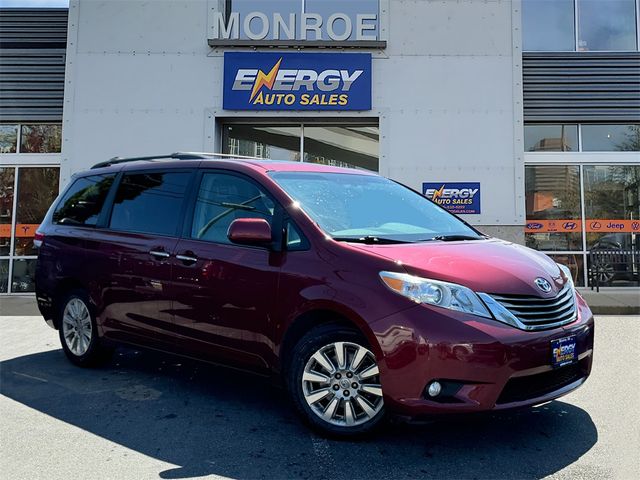 2014 Toyota Sienna XLE