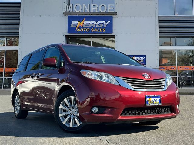 2014 Toyota Sienna XLE