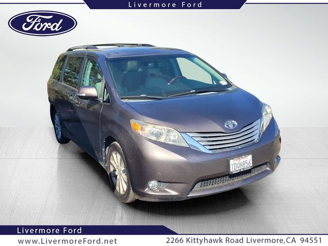 2014 Toyota Sienna XLE