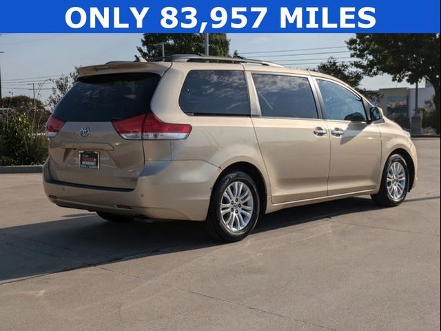 2014 Toyota Sienna XLE