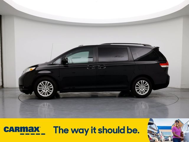 2014 Toyota Sienna XLE