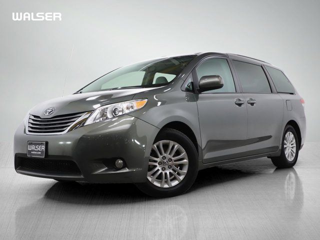 2014 Toyota Sienna XLE