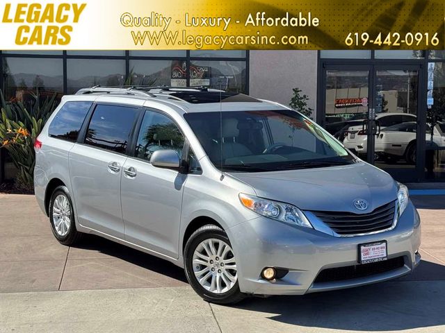 2014 Toyota Sienna XLE