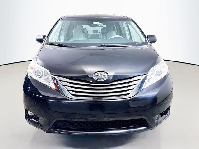 2014 Toyota Sienna XLE