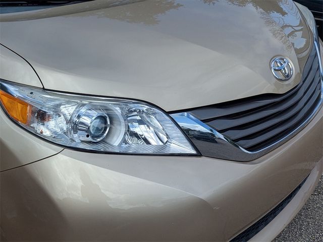 2014 Toyota Sienna XLE