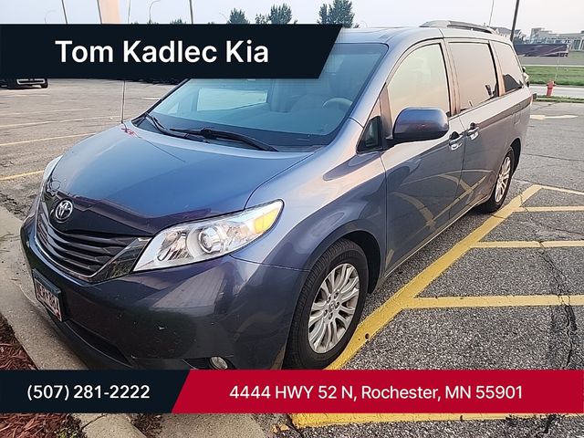 2014 Toyota Sienna XLE