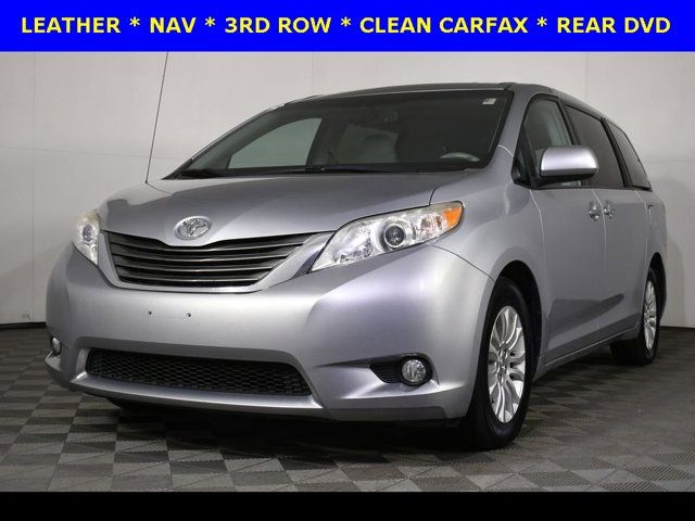 2014 Toyota Sienna XLE