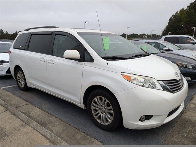 2014 Toyota Sienna XLE